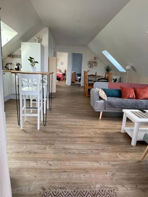 Appartement Cosy Sous Les Toits ลิยง-ซูร์-แมร์ ภายนอก รูปภาพ