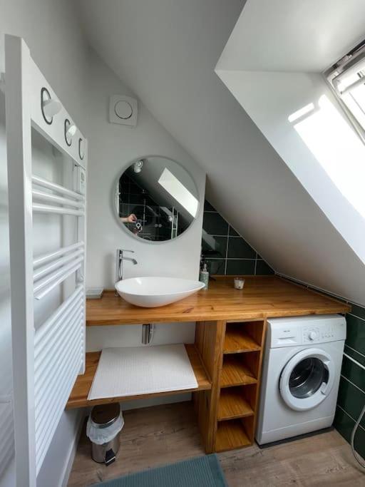 Appartement Cosy Sous Les Toits ลิยง-ซูร์-แมร์ ภายนอก รูปภาพ